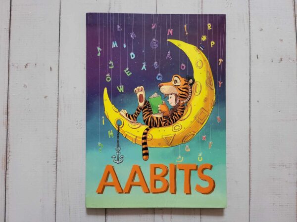 Aabits . Pille Arnek, Ly Kriiska, Kärt Normann, Silvia Soro