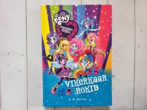 Equestria girls . Vikerkaar rokib