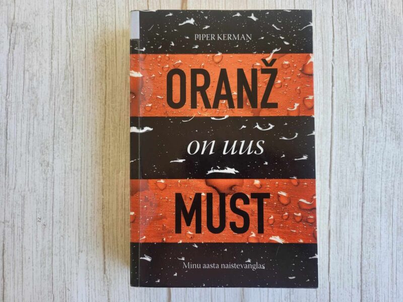 117502000 Oranž on uus must . Piper Kerman