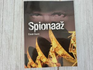 Spionaaž . David Owen