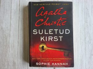 Suletud kirst . Sophie Hannah
