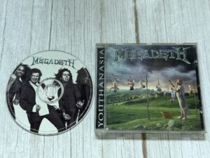 Megadeth Youthanasia