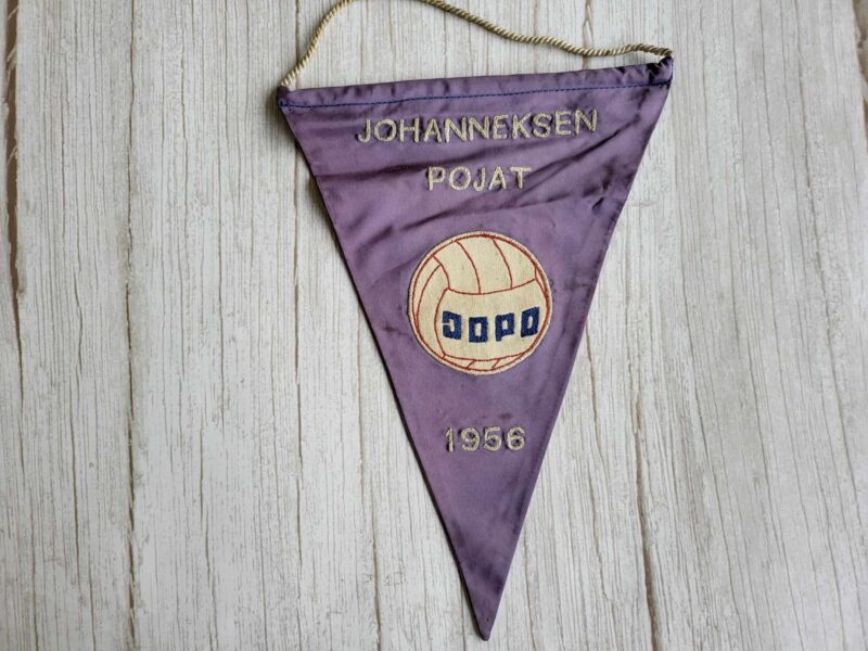 Võrkpall Johanneksen Pojat 1956 vimpel