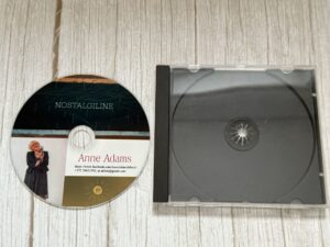 Anne Adams Nostalgiline