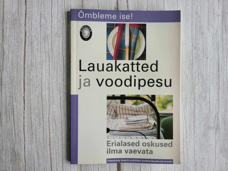 118564069 Lauakatted ja voodipesu . Õmbleme ise
