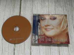 Anne Veski Armukarneval