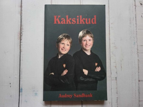 Kaksikud . Audrey Sandbank