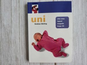 Uni Aita oma lapsel magada kogu öö . Siobhan Stirling