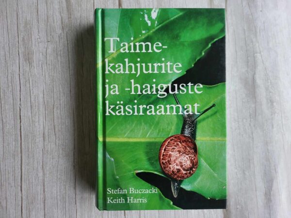 Taimekahjurite ja -haiguste käsiraamat . Stefan Buczacki