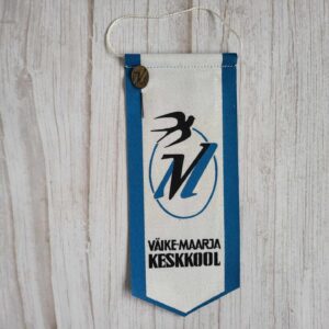 Väike-Maarja Keskkool Vimpel ja märk