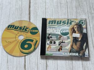 Music Com 6
