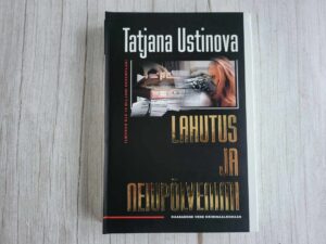 Lahutus ja neiupõlvenimi . Tatjana Ustinova