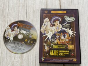 Alice Imedemaailm Alice Peeglitagusel Maal