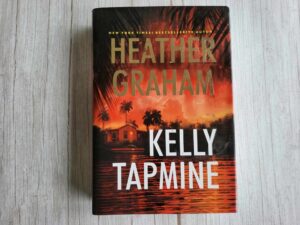 Kelly tapmine . Heather Graham