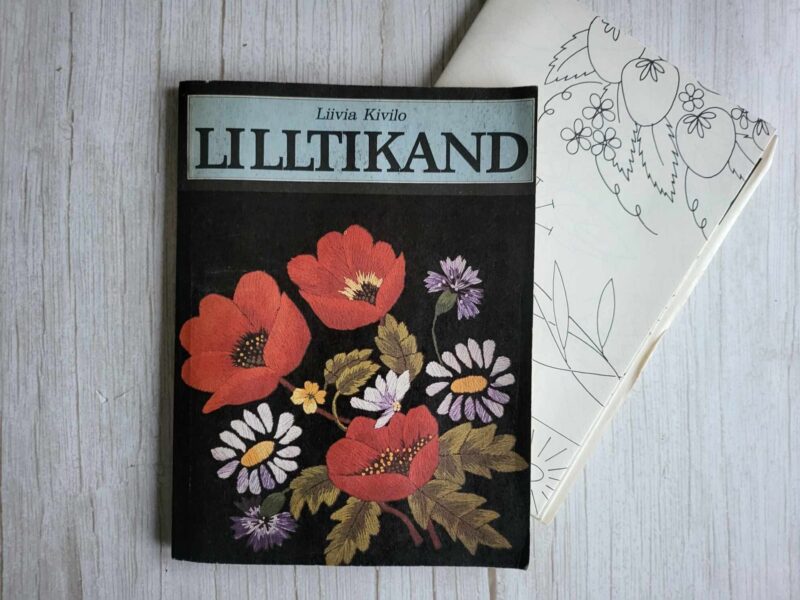 120305621 Lilltikand . Liivia Kivilo