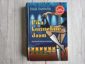 Pikaküüneline daam . Darja Dontsova