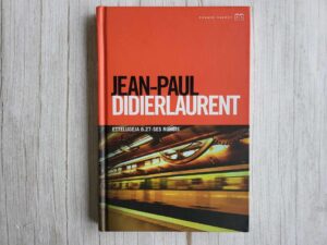 Ettelugeja 6.27-ses rongis .  Jean-Paul Didierlaurent