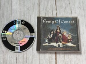 Armu Of Locerd Massive Luxury Overdose