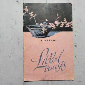 120800035 Lilled vaasis . Lydia Pettai