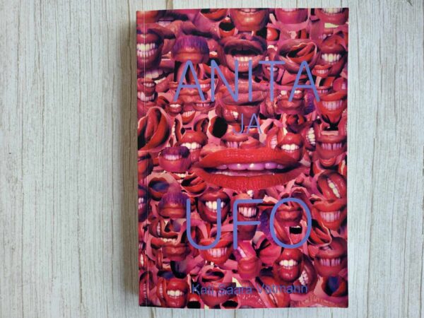Anita ja UFO . Kati Saara Vatmann  Autogrammiga