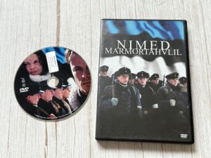 Nimed Marmortahvlil