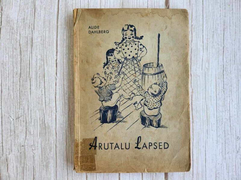 121456680 Arutalu lapsed . Alide Dahlberg