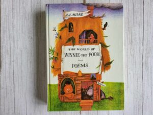 The world of Winnie the Pooh . A.A Milne