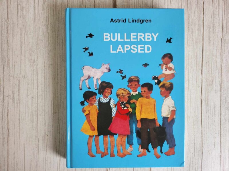 121788959 Bullerby lapsed . Astrid Lindgren