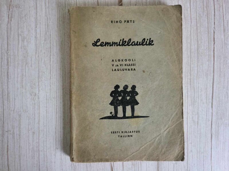 121871320 Lemmiklaulik . Riho Päts 1942