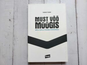Must vöö müügis . Tarmo Tamm