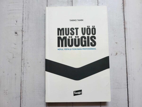 Must vöö müügis . Tarmo Tamm