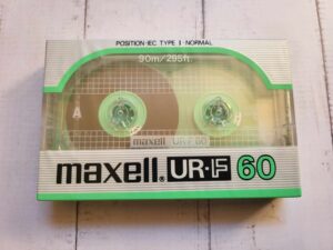 Maxell UR -F 60