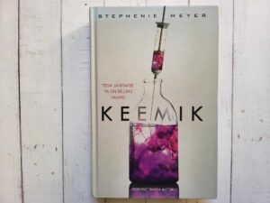 Keemik  Stephenie Meyer