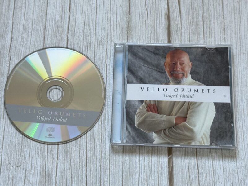 Vello Orumets Valged Jõulud