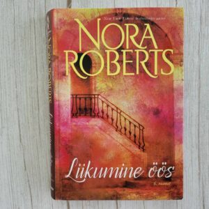 123468195 Liikumine öös . Nora Roberts