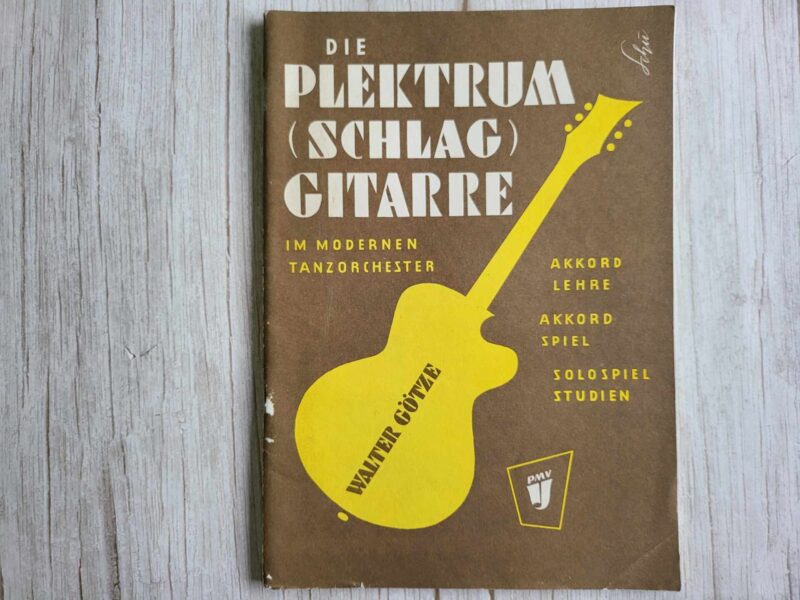 123660753 Kitarrimängu õpetus Die Plektrum (Schlag) Gitarre im