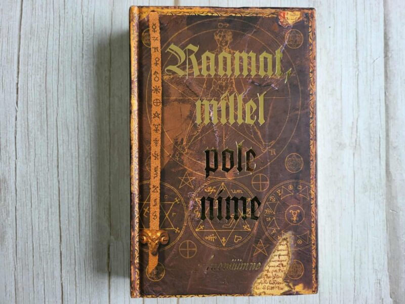 123688929 Raamat millel pole nime
