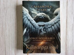 Kellavärgiga ingel 1 . Cassandra Clare