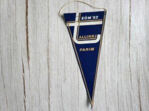 EÕM 82 Tallinn vimpel