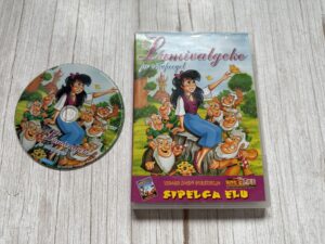 Lumivalgeke Ja võlupeegel
