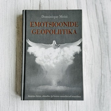 Dominique Moïsi teos „Emotsioonide geopoliitika“ uurib, kuidas emotsioonid nagu hirm, alandus ja lootus mõjutavad tänapäeva rahvusvahelisi suhteid ja konflikte. Euroopa ühe mõjukaima poliitikaanalüütiku pilgu läbi.