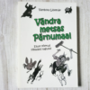 Vändra metsas Pärnumaal . Vambola Lillemäe