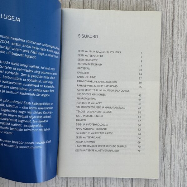 Eesti Riigikaitse 2011 Eesti riigikaitse 2011