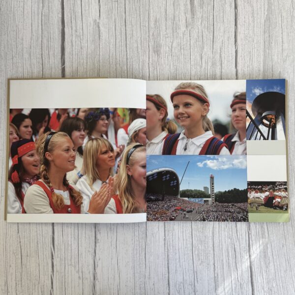 IMG_8501 Tallinn City Brochure – Photo Album (2007)